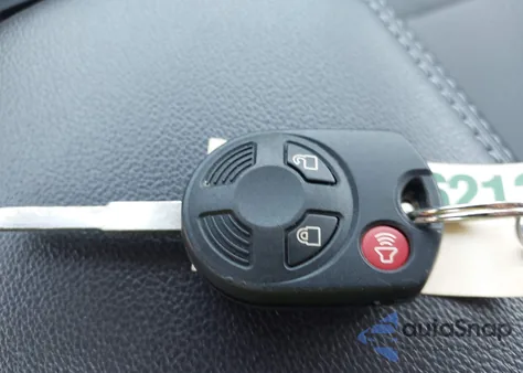 2018 Ford Escape Se from USA, damaged, VIN 1FMCU9GD8JUB65783